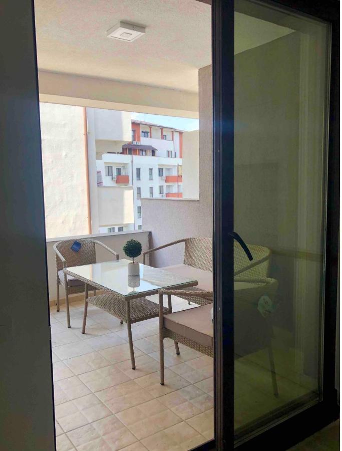 Râmnicu Vâlcea Apartment Luxury מראה חיצוני תמונה